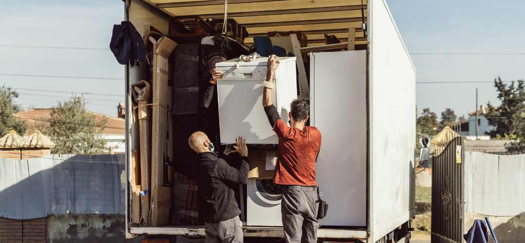 Camion de déménagement à louer