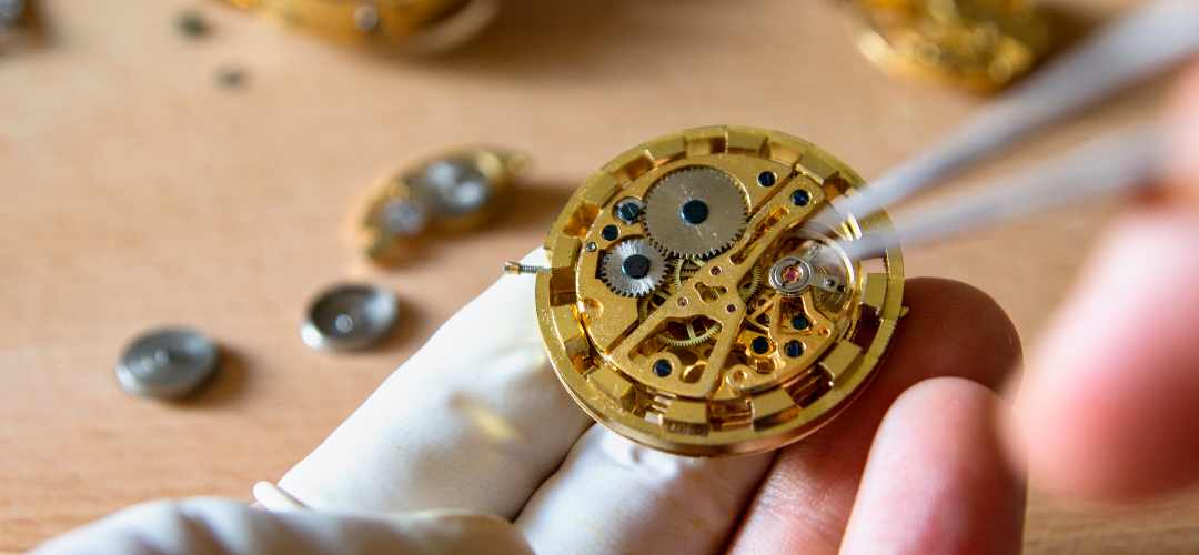 Entretenir une montre vintage, astuces, conseils, professionnels