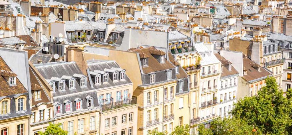Vue aérienne d'immeubles à Paris