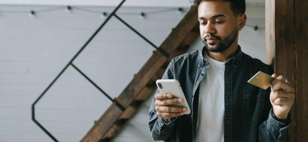 Payer avec une carte de crédit revolving