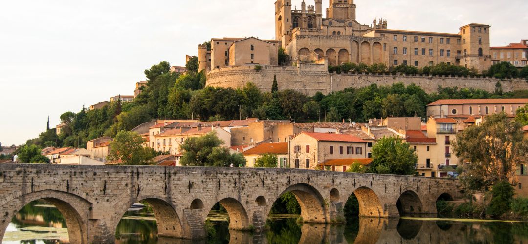 Vue de la vieille ville de Béziers